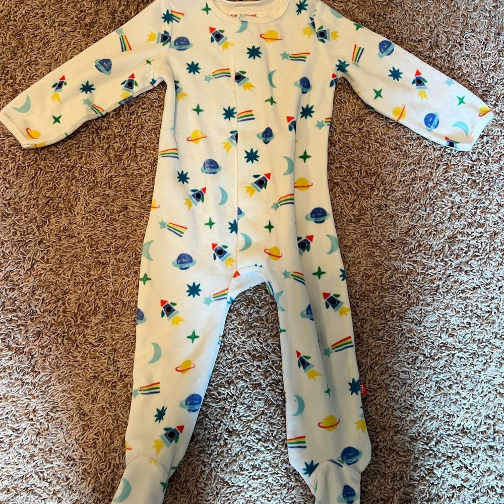 Magnetic me space PJs
